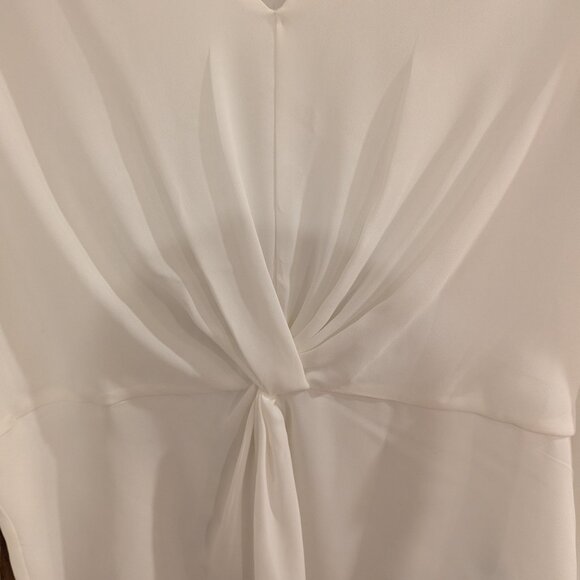 Donna Karan V Neck Twist Front Top (Linen White)-Size Medium - Picture 3 of 4